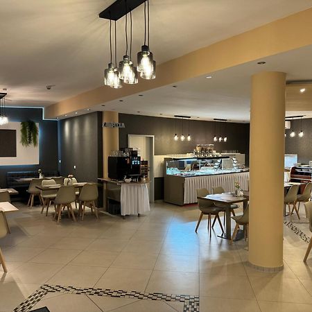 Skyline Hotel Hanovre Extérieur photo