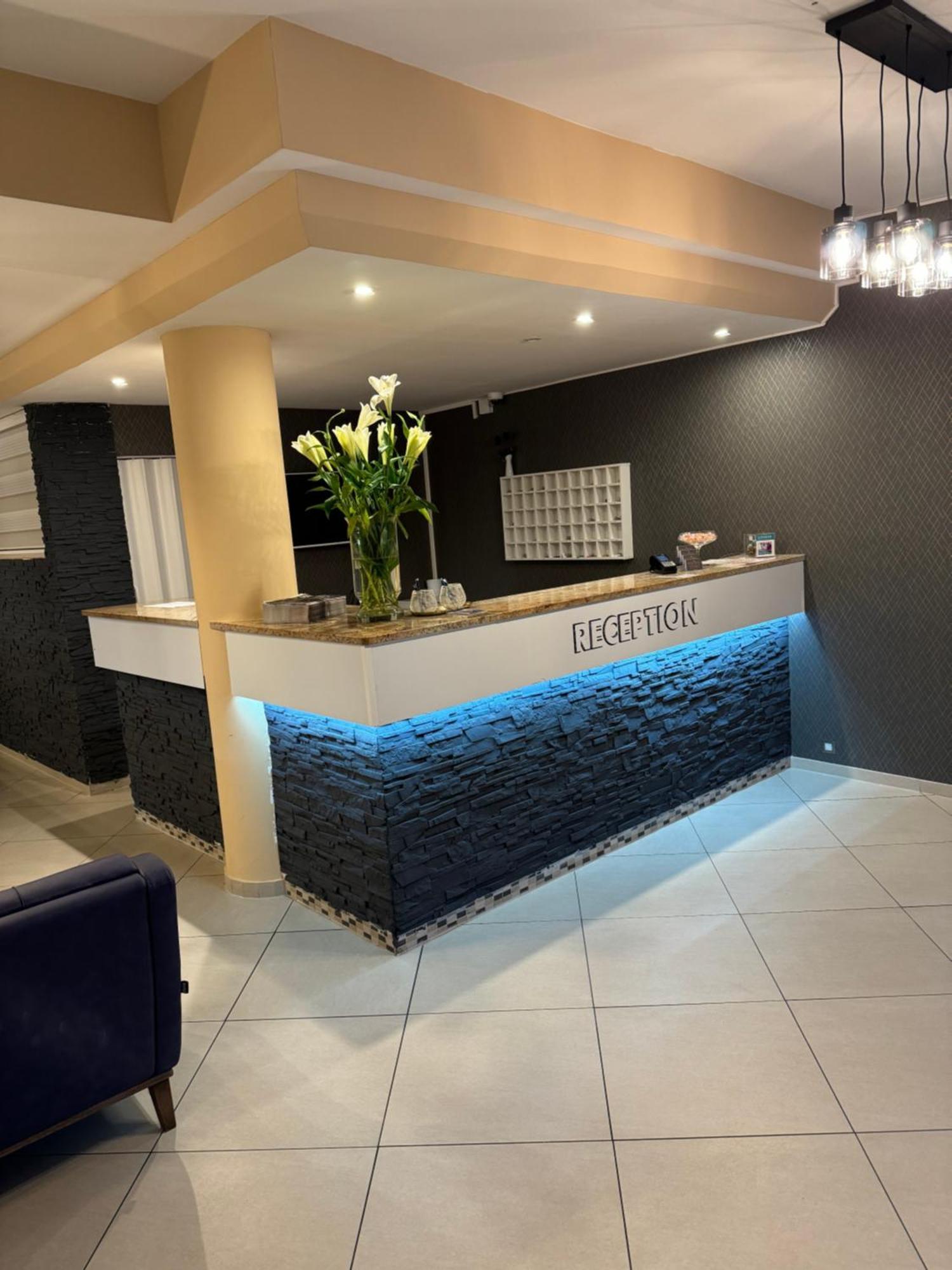 Skyline Hotel Hanovre Extérieur photo