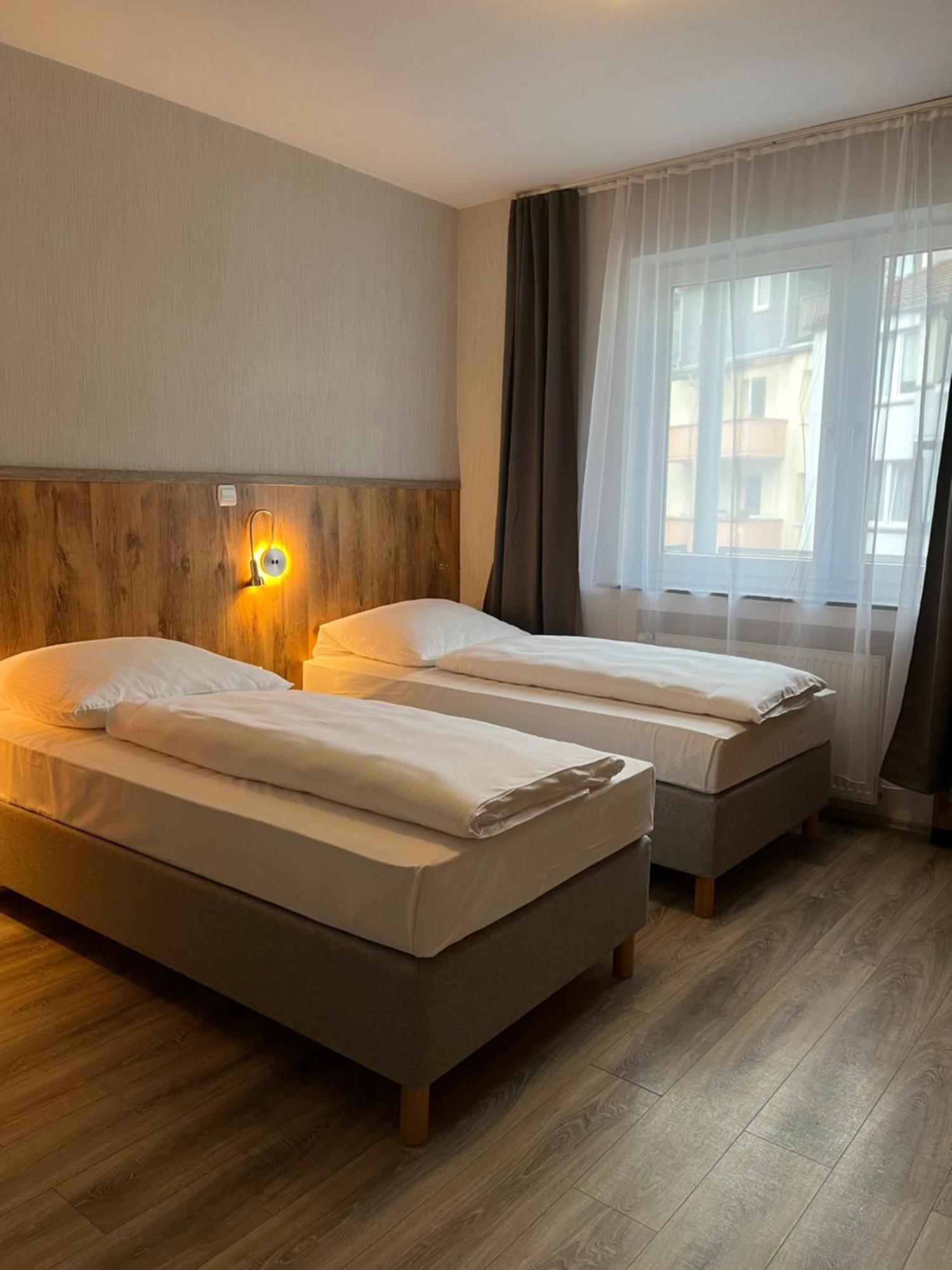Skyline Hotel Hanovre Extérieur photo