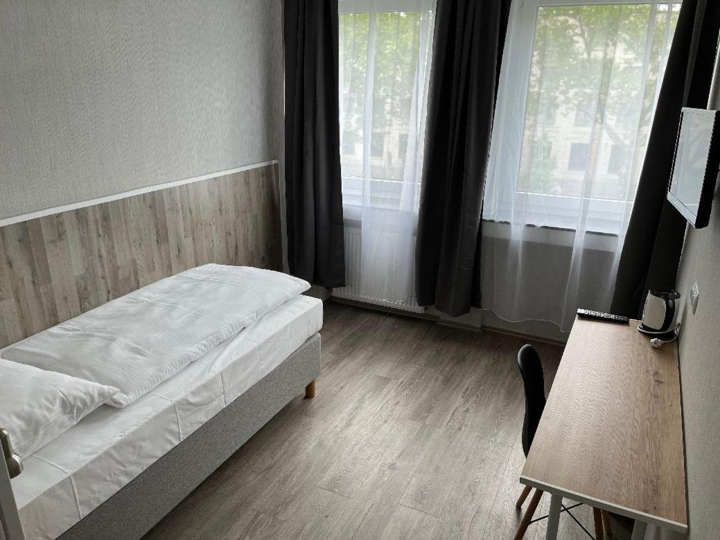 Skyline Hotel Hanovre Extérieur photo