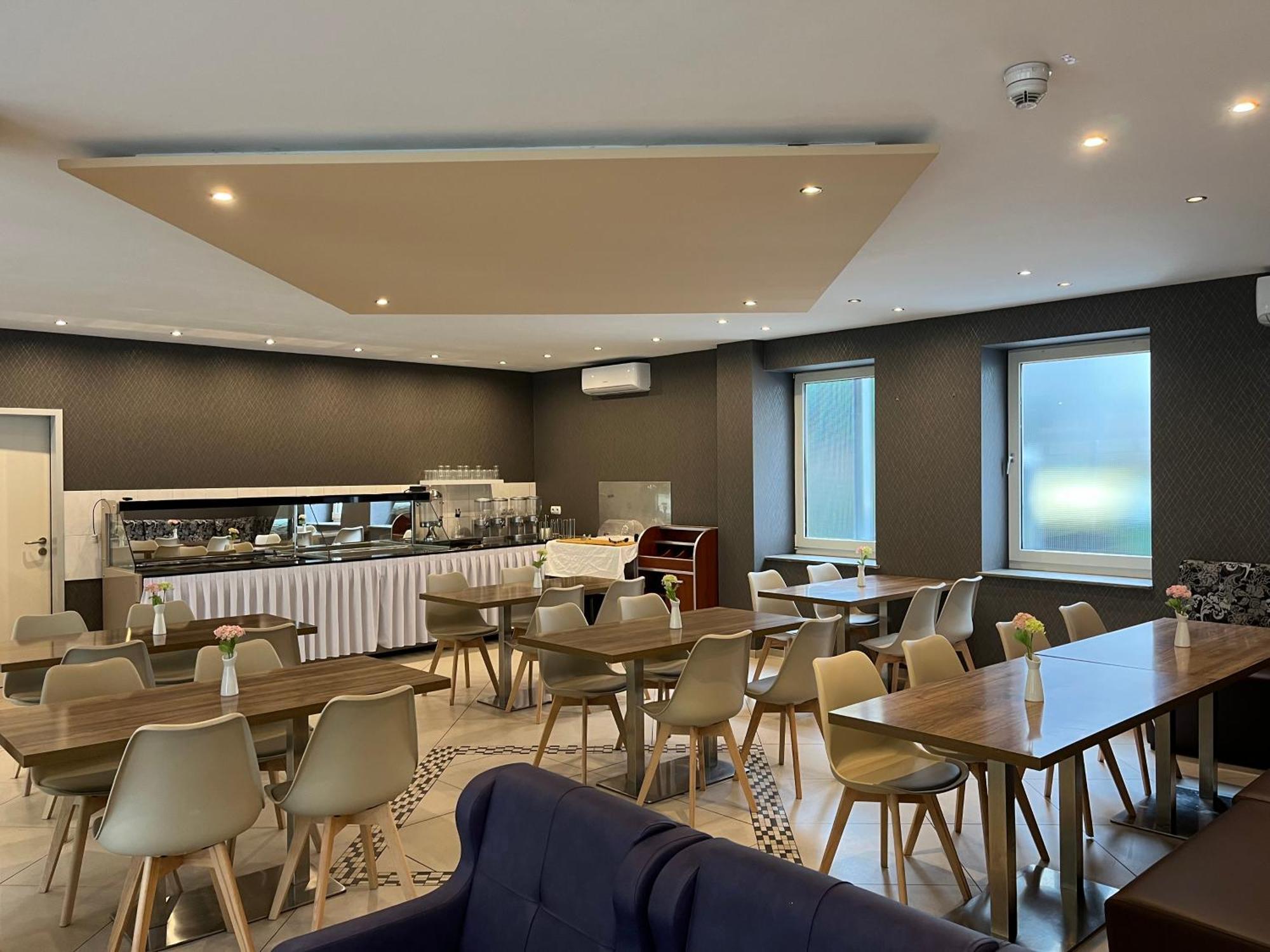 Skyline Hotel Hanovre Extérieur photo