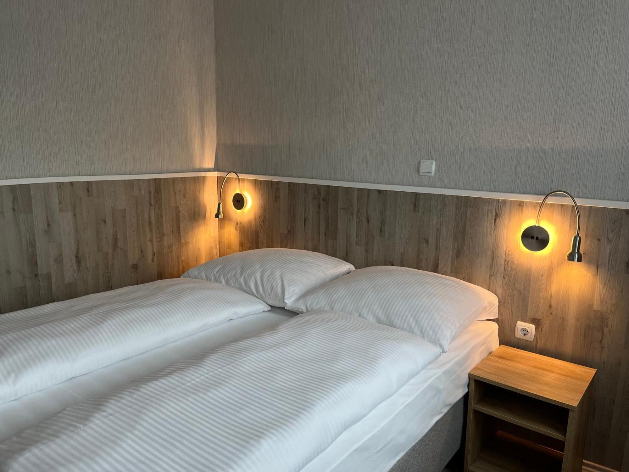 Skyline Hotel Hanovre Extérieur photo